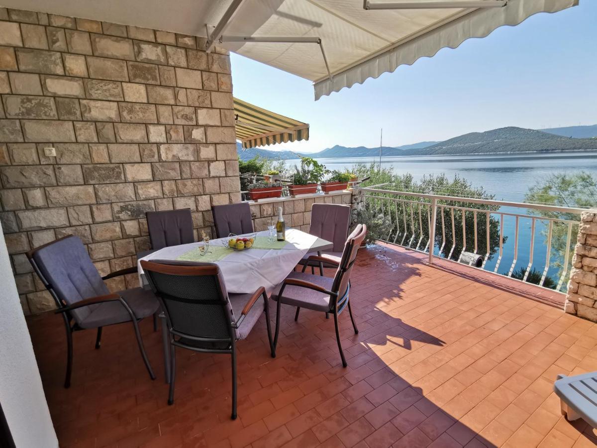 Apartments Ljiljana Klek Bagian luar foto