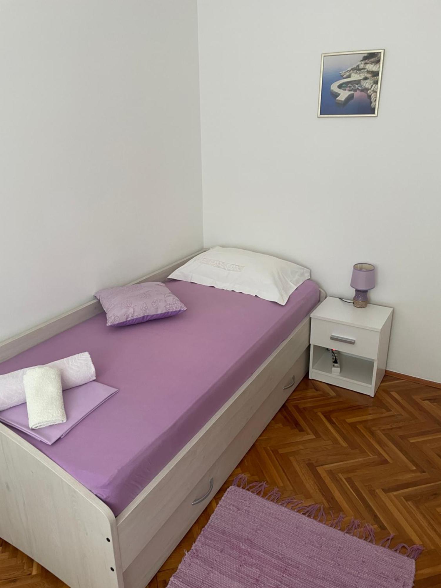 Apartments Ljiljana Klek Bagian luar foto